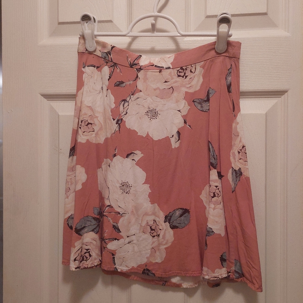 3 for $15! Dynamite floral skirt